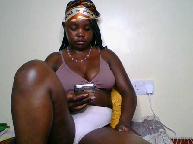 Body-tea's BongaCams show and profile