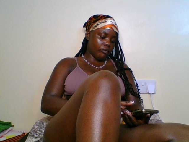 Body-tea's BongaCams show and profile