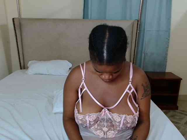 Blackstrawberry Blackstrawberry