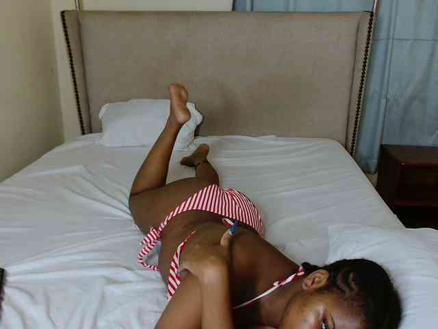 Blackstrawberry webcam