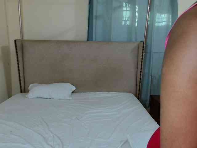 Blackstrawberry webcam