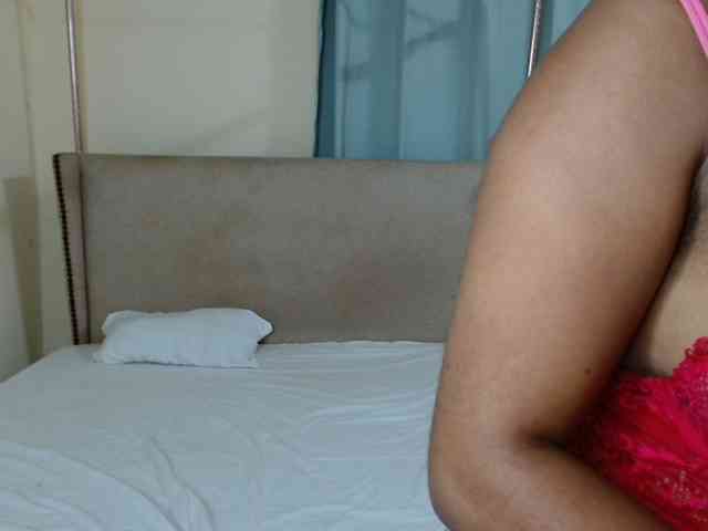 Blackstrawberry webcam