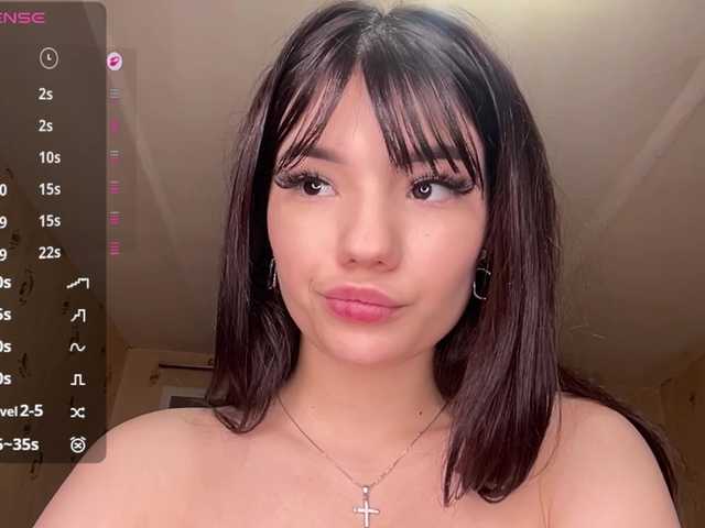 GennyVowels's BongaCams show and profile