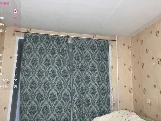 GennyVowels's BongaCams show and profile