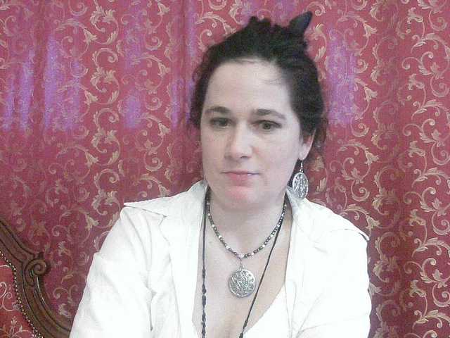 ConsciousKitti's BongaCams show and profile