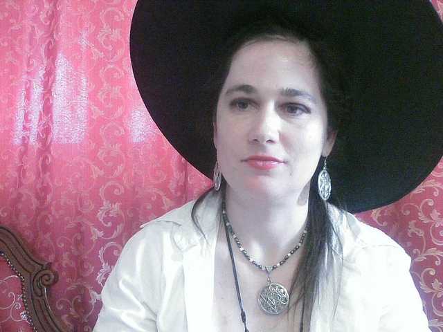 ConsciousKitti's BongaCams show and profile