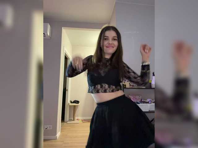 Ankimonkey's BongaCams show and profile