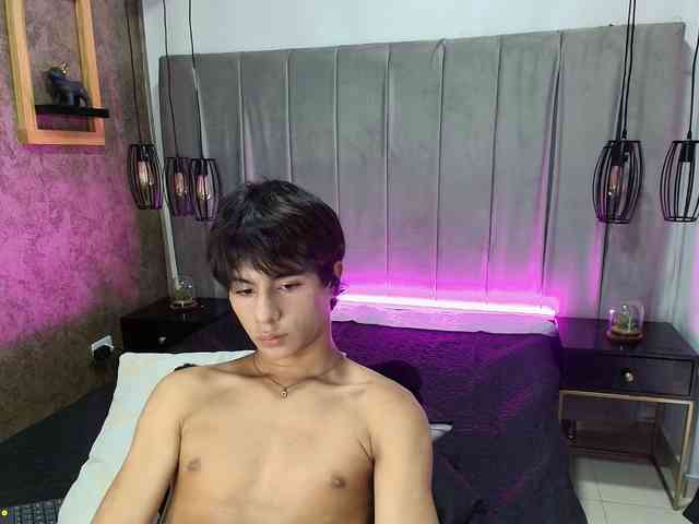 saintDangelo Live Webcam on BongaCams