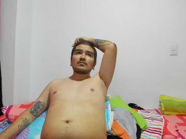 AbbyAxel's BongaCams show and profile