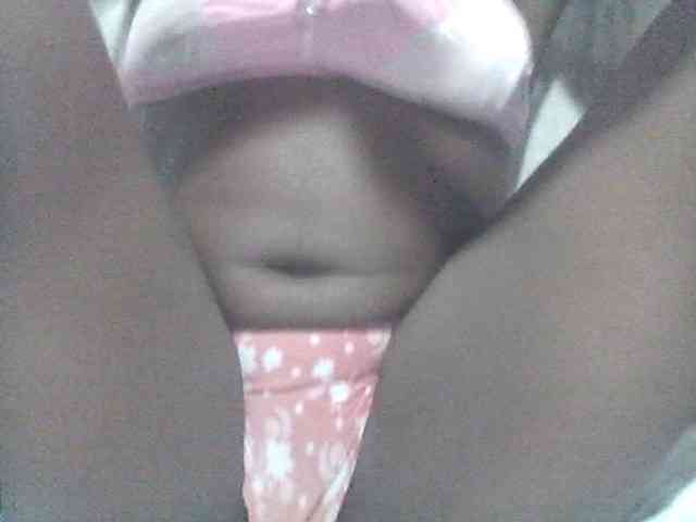 Amelia254-1 Live Webcam on BongaCams