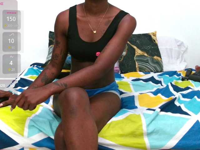 SaraBrown-18's BongaCams show and profile