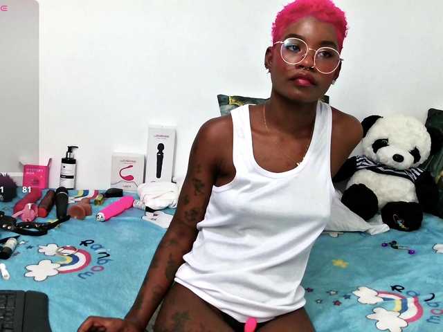 SaraBrown-18 preview