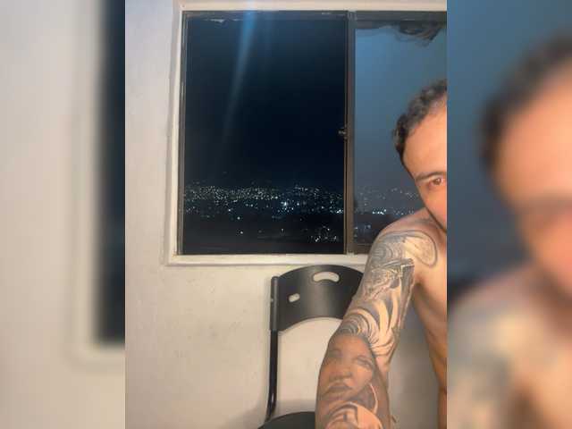 lindaandtony's BongaCams show and profile