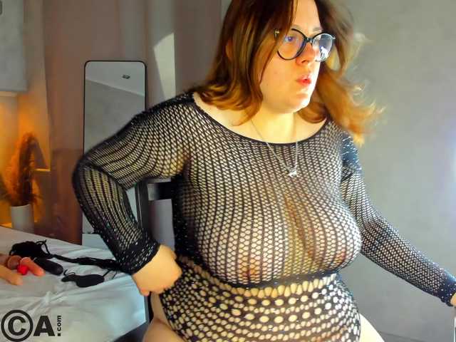 Valery-Grand's BongaCams show and profile