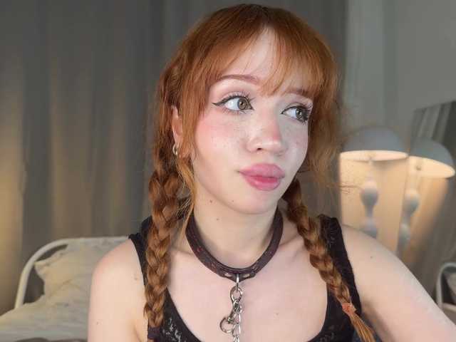  LolaXBambi chat room