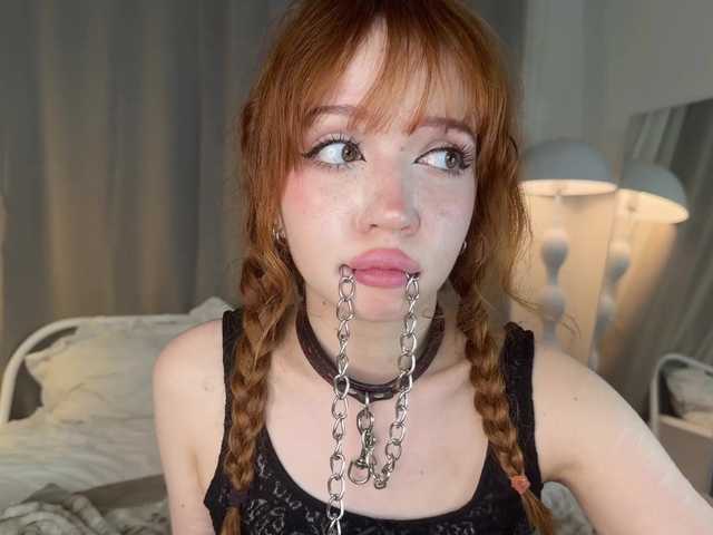 Sex chat gratuit in direct cu LolaXBambi pe BongaCams