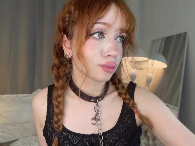  LolaXBambi chat room