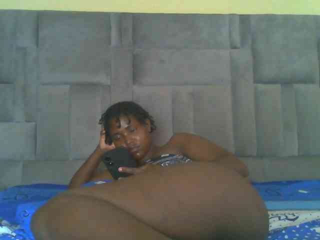 Sexydolly2 Live Webcam on BongaCams