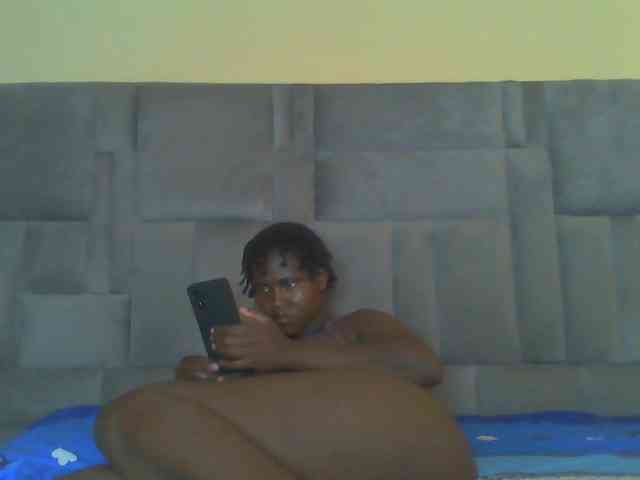 Sexydolly2 Live Webcam on BongaCams