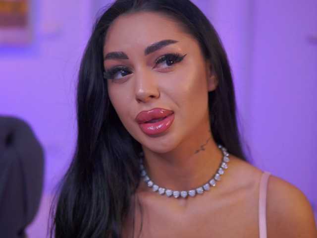 BlackCloverX's BongaCams show and profile