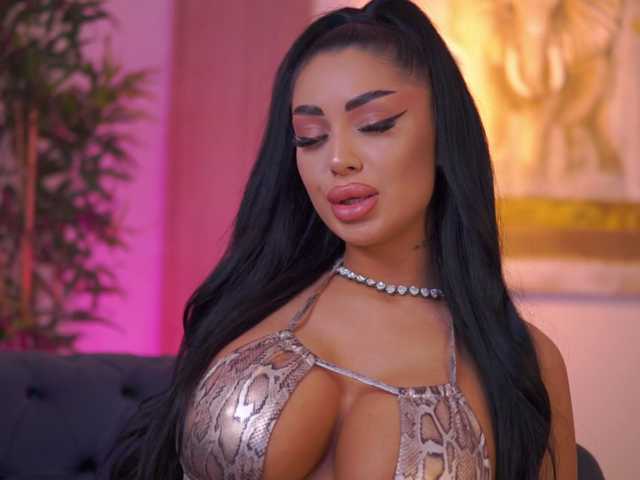 BlackCloverX's BongaCams show and profile