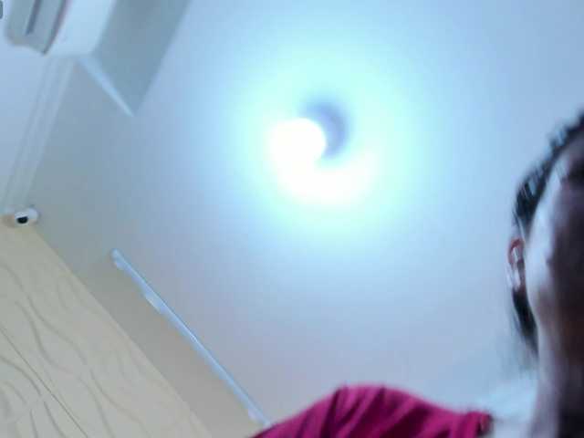 IsabellaDaft's BongaCams show and profile