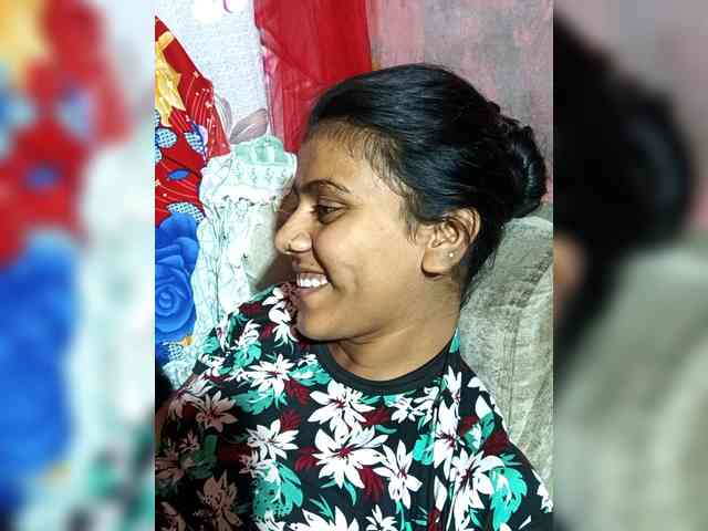 Kajal3355 webcam