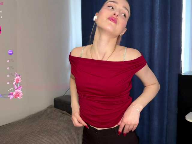 SweetiLun1's BongaCams show and profile