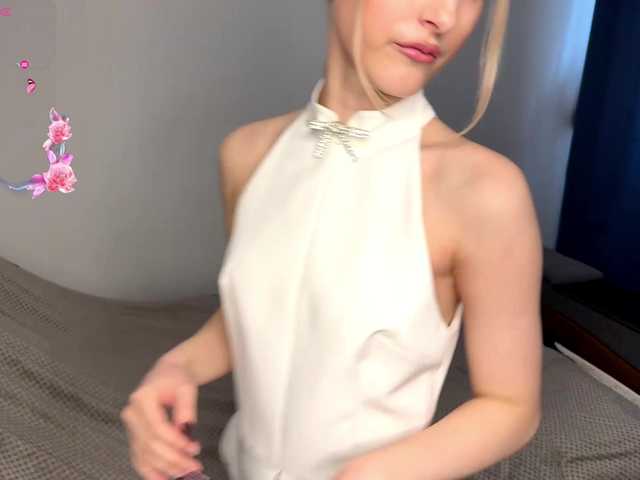 SweetiLun1's BongaCams show and profile