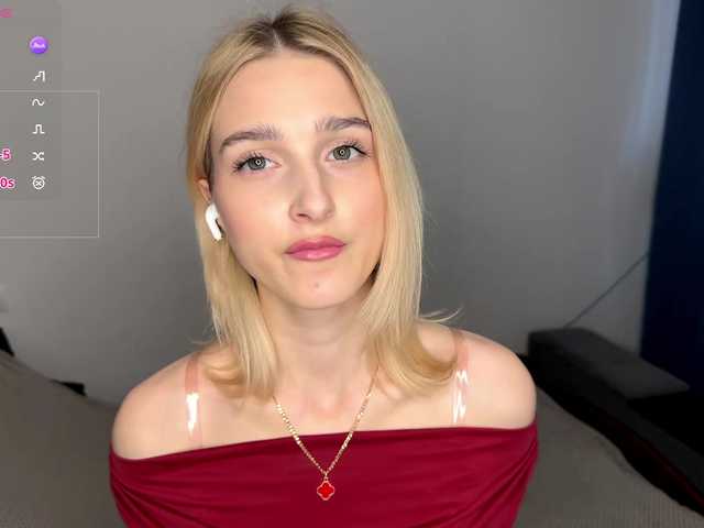 SweetiLun1's BongaCams show and profile