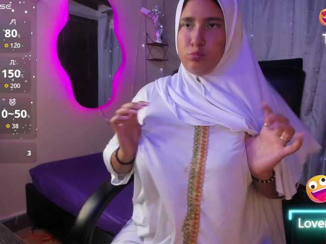 le modèle DalilaFalu est en webcam porno dans un show sur le site bongacams, il possède les tags suivants: Arab,Brunette,Shaved