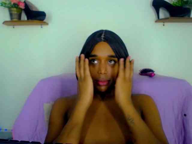 Nashla-D Live Webcam on BongaCams