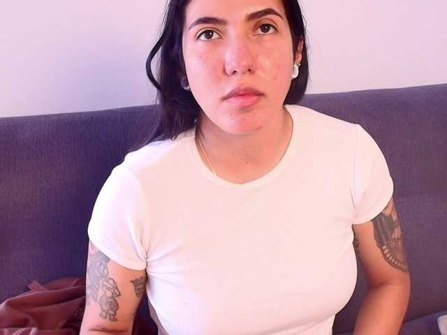 ScarlettAngel's BongaCams show and profile