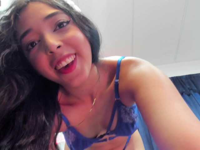 charlot1honey's BongaCams show and profile