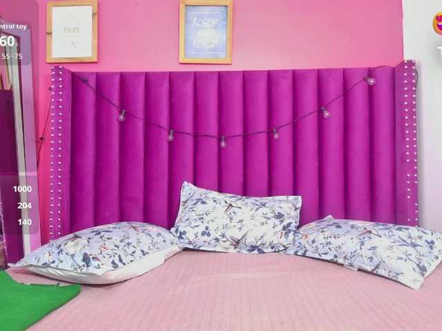 lindaa022's BongaCams show and profile