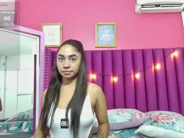 lindaa022's BongaCams show and profile
