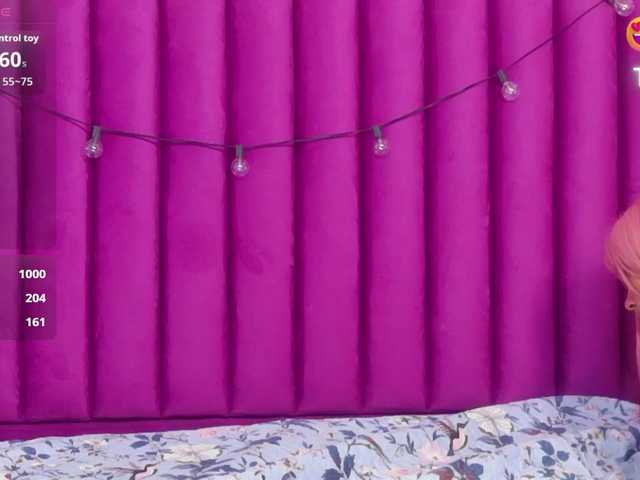 lindaa022's BongaCams show and profile