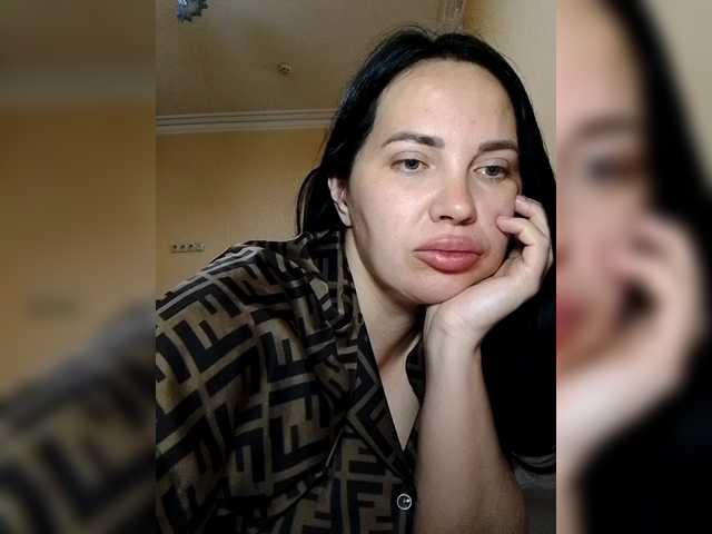 Zametnaya's BongaCams show and profile