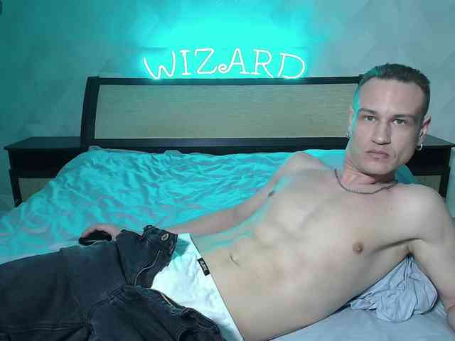 HornyWizard13 HornyWizard13