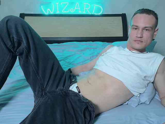 HornyWizard13