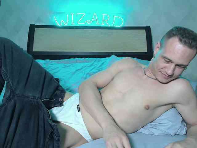 HornyWizard13 HornyWizard13