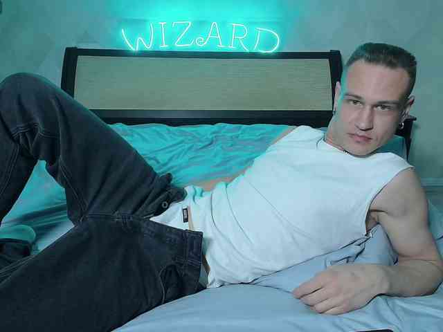 HornyWizard13 HornyWizard13