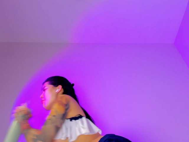 bansheescreams's BongaCams show and profile