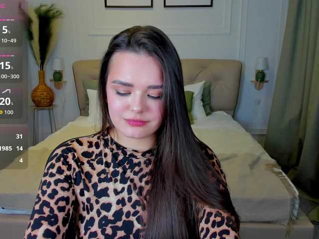 EvaRaider's BongaCams show and profile