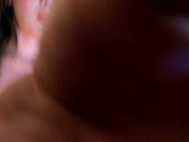 AntonellaDimeo's BongaCams show and profile