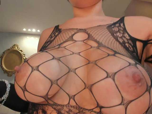 RebeccaWest's BongaCams show and profile