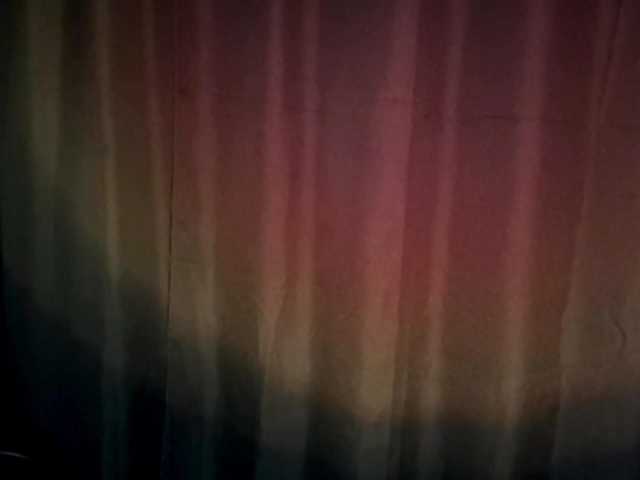 NydiaFuelling's BongaCams show and profile