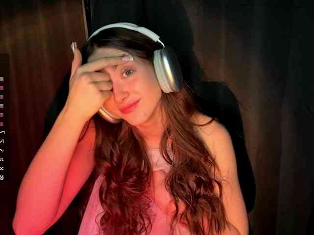 NydiaFuelling webcam