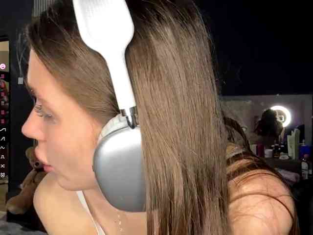 NydiaFuelling webcam