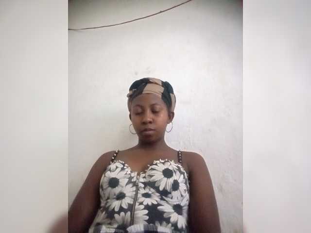 Visnadi Live Cam on BongaCams